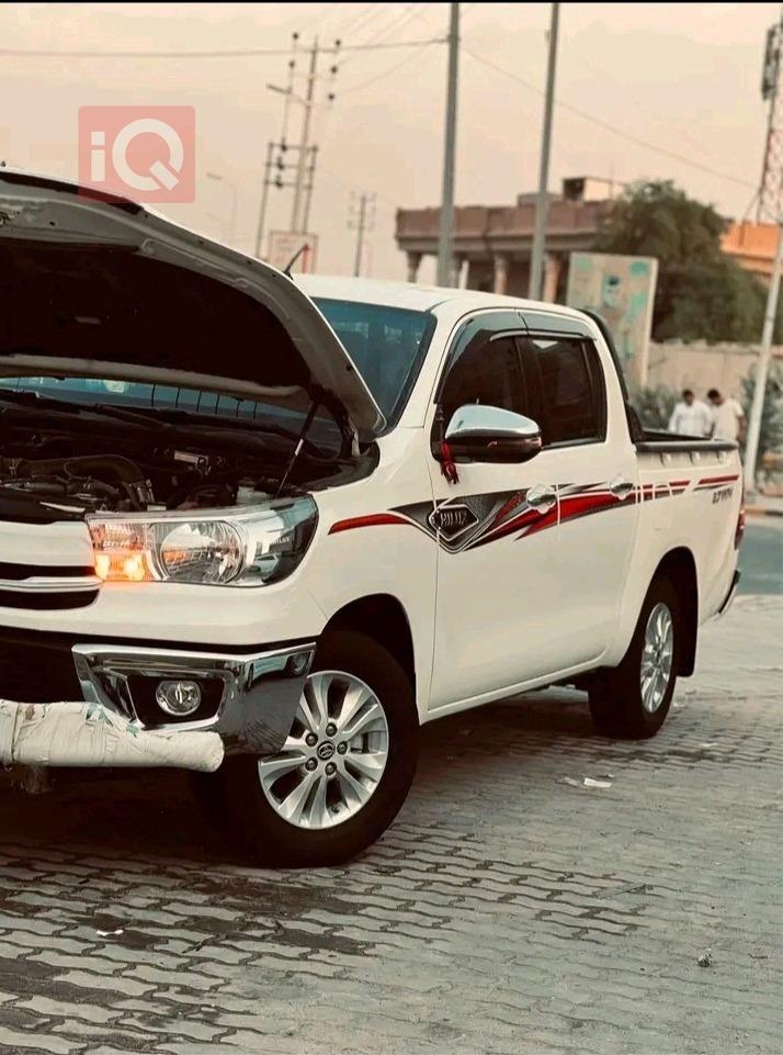 تويوتا هايلوكس